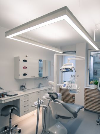 tandl&auml;karbelysning